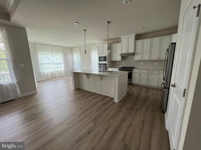 5020 BIRCH LEAF CIRCLE, Fredericksburg, VA 22407
