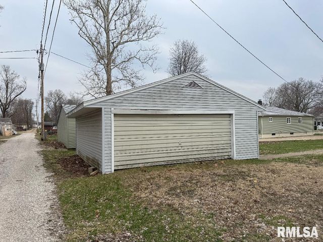 1618 N HOYT Street, Chillicothe, IL 61523