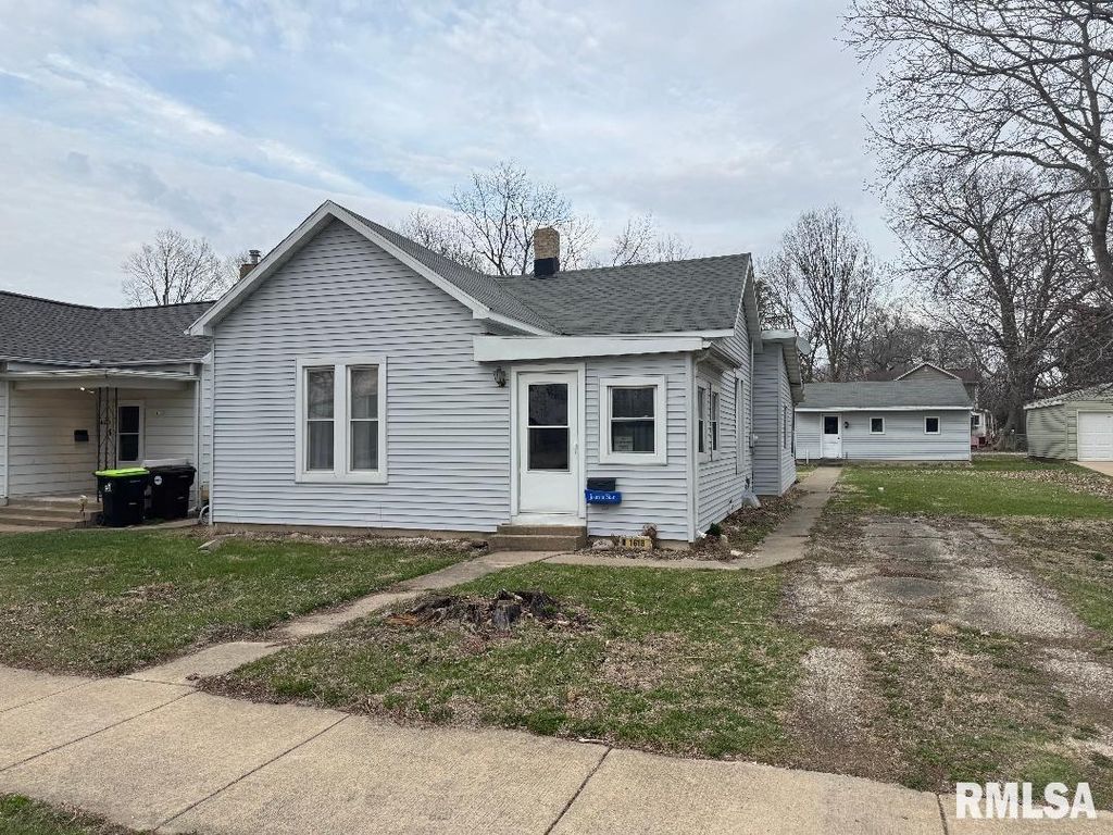 1618 N HOYT Street, Chillicothe, IL 61523