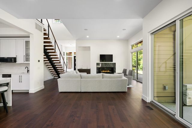 6 N Country Club Drive 6, Hayes Twp, MI 49720