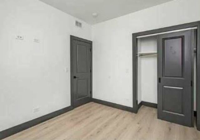 6502 S Ingleside Avenue, Woodlawn, IL 60637