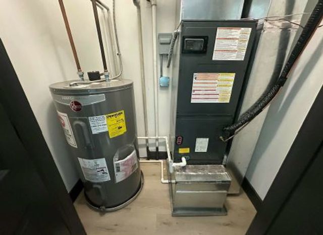 6502 S Ingleside Avenue, Woodlawn, IL 60637