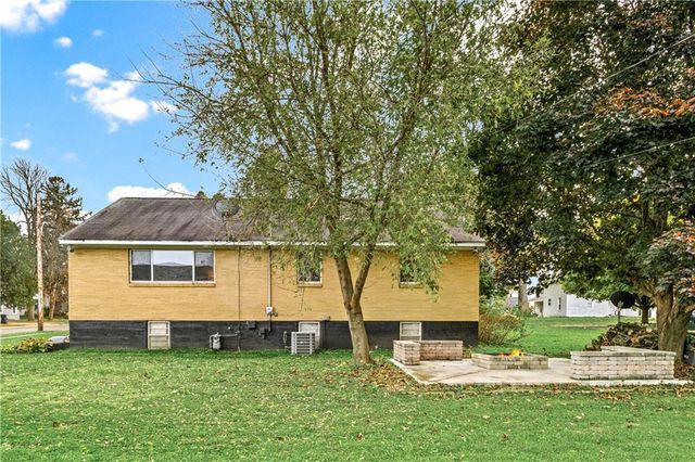 257 E McKinley Avenue, Fall Creek, WI 54742