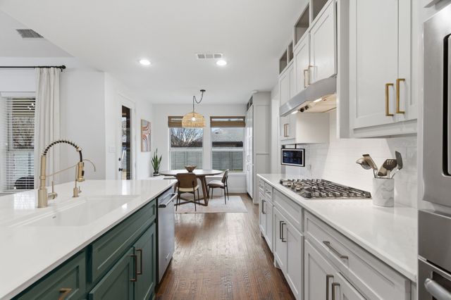 1425 5th Street, Argyle, TX 76226