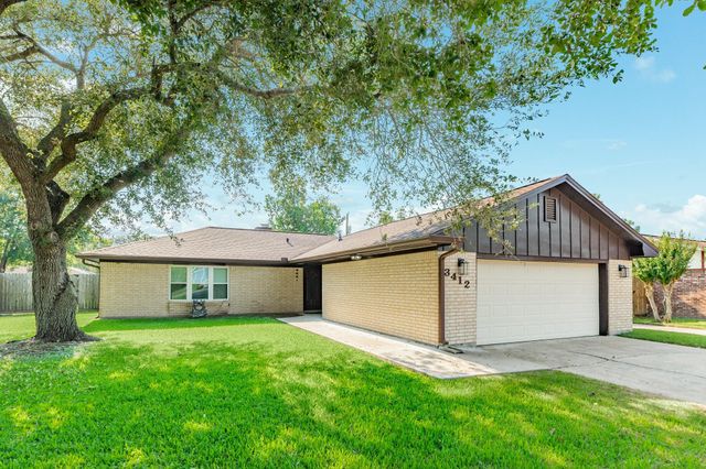 3412 Lanarkshire Street, Bay City, TX 77414