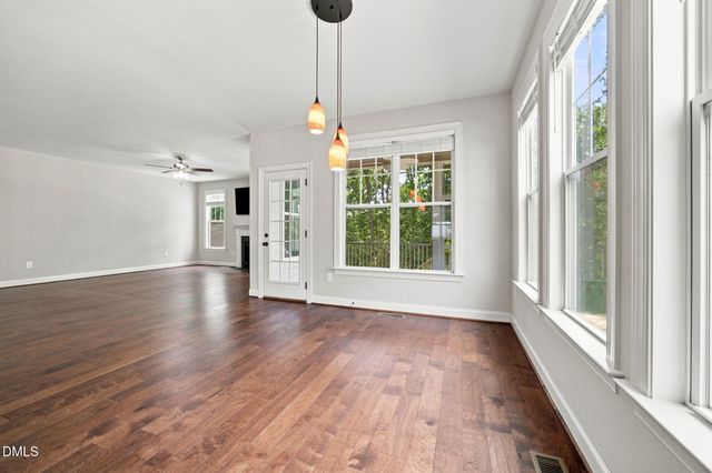 1124 Armsleigh Court, Raleigh, NC 27603