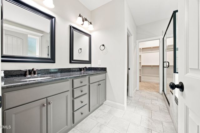 1124 Armsleigh Court, Raleigh, NC 27603