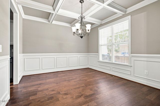 1124 Armsleigh Court, Raleigh, NC 27603