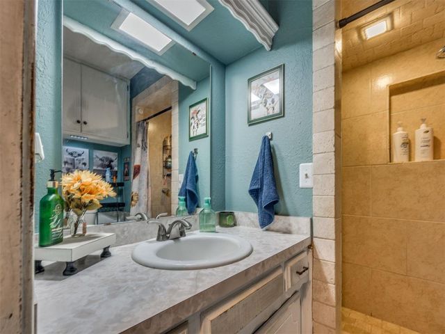 7513 Clayton Drive, Oklahoma City, OK 73132
