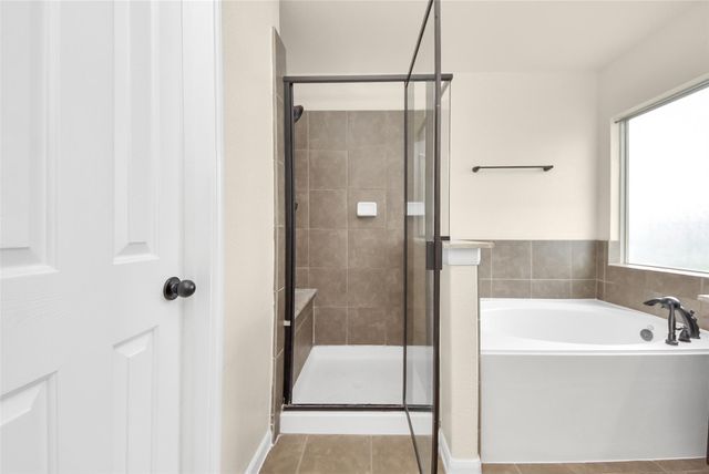 8226 Silent Deep Drive, Rosenberg, TX 77469