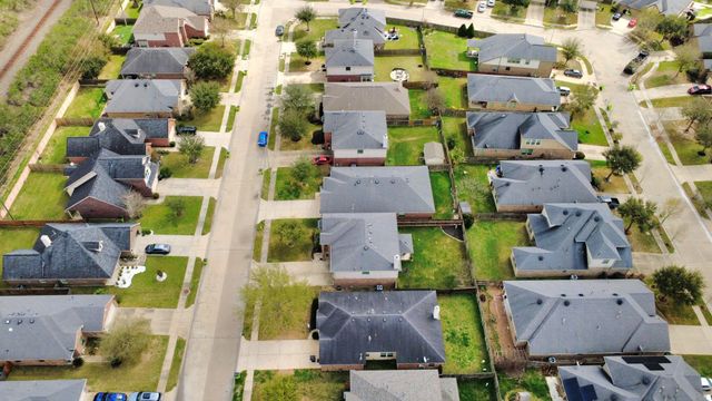 8226 Silent Deep Drive, Rosenberg, TX 77469