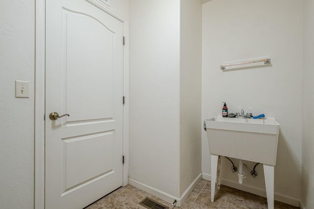 3160 Highview Road, Grand Junction, CO 81504