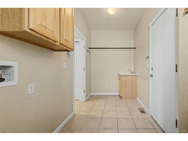 7318 S Millbrook St, Aurora, CO 80016