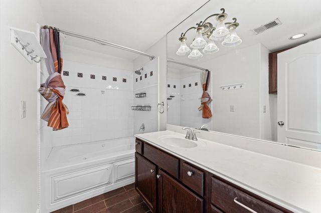 1602 Elgin Street 10, Houston, TX 77004