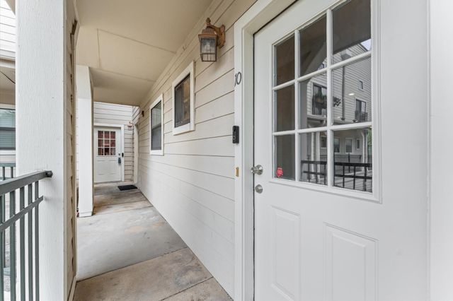 1602 Elgin Street 10, Houston, TX 77004