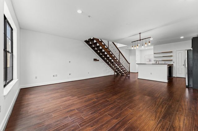 1602 Elgin Street 10, Houston, TX 77004