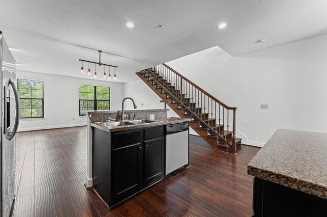1602 Elgin Street 10, Houston, TX 77004