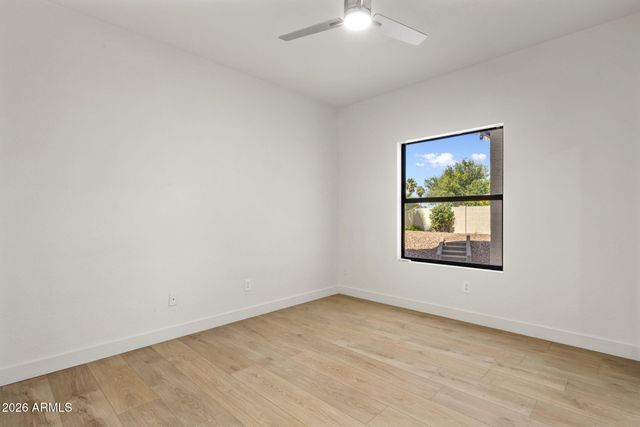 6903 W KIMBERLY Way, Glendale, AZ 85308