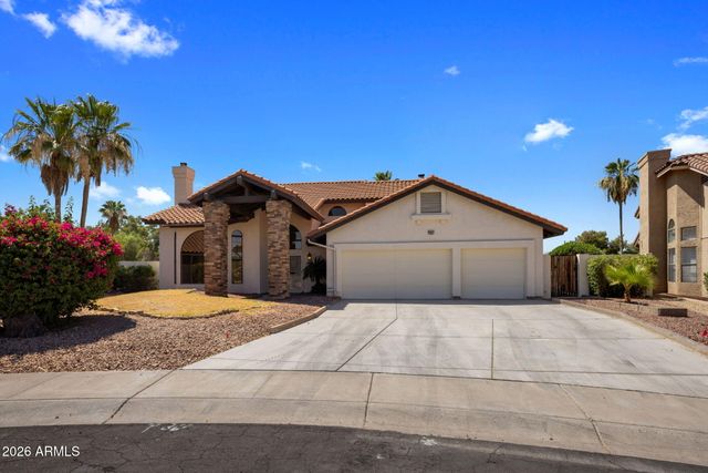 6903 W KIMBERLY Way, Glendale, AZ 85308