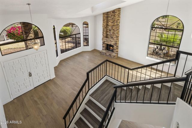 6903 W KIMBERLY Way, Glendale, AZ 85308