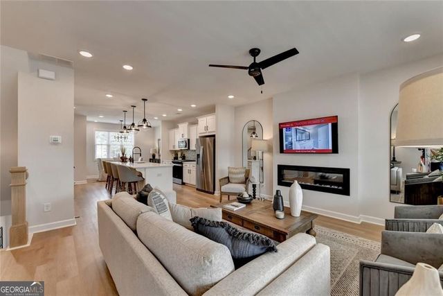 1927 Audra Alley, Kennesaw, GA 30144