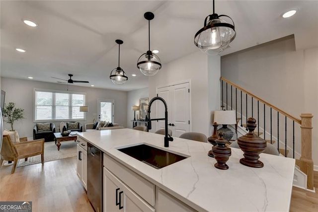 1927 Audra Alley, Kennesaw, GA 30144