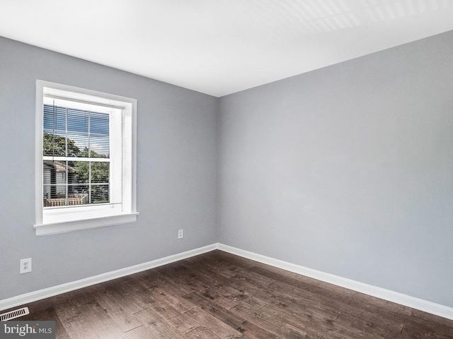 330 BROCK SQ, Fredericksburg, VA 22401