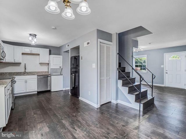 330 BROCK SQ, Fredericksburg, VA 22401