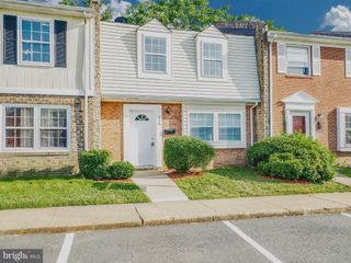 330 BROCK SQ, Fredericksburg, VA 22401