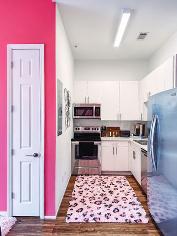 916 Buchanan St Apt 201, Nashville, TN 37208