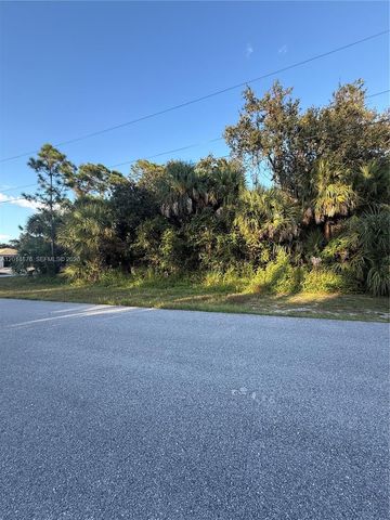 4601 Fergus, North Port, FL 34288