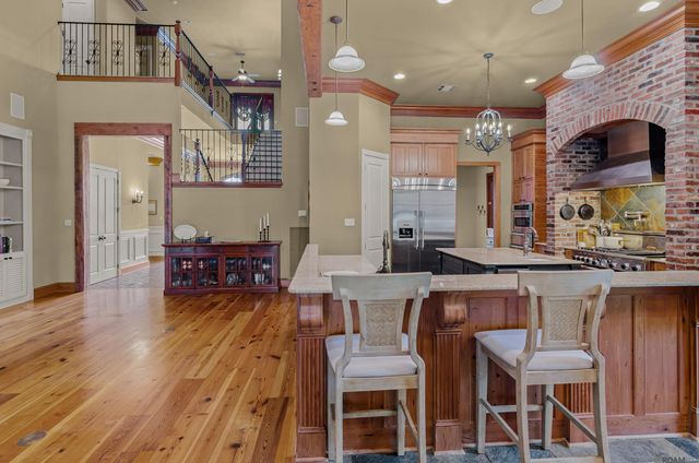 13427 Piney Pointe Road, Gonzales, LA 70737