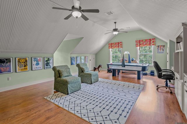 13427 Piney Pointe Road, Gonzales, LA 70737