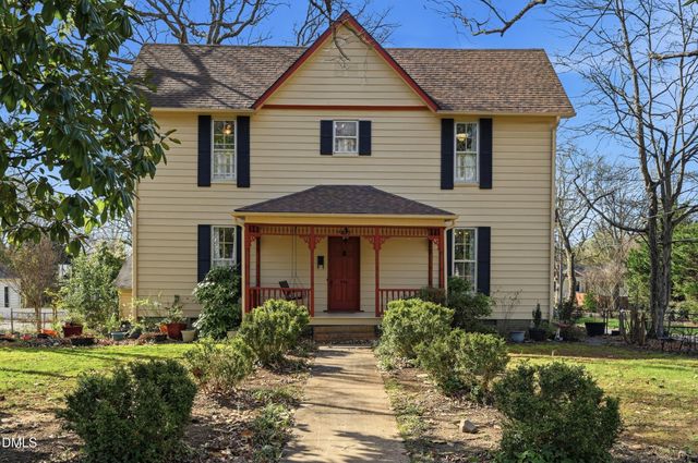 916 W Davis Street, Burlington, NC 27215