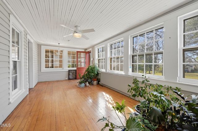 916 W Davis Street, Burlington, NC 27215