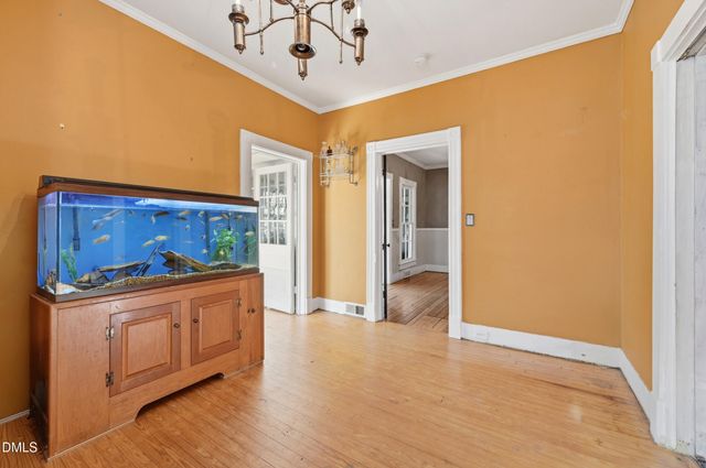 916 W Davis Street, Burlington, NC 27215