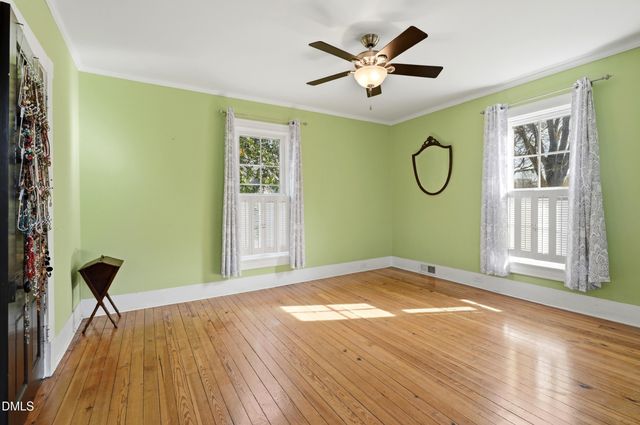 916 W Davis Street, Burlington, NC 27215