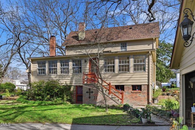 916 W Davis Street, Burlington, NC 27215