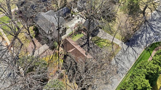 916 W Davis Street, Burlington, NC 27215