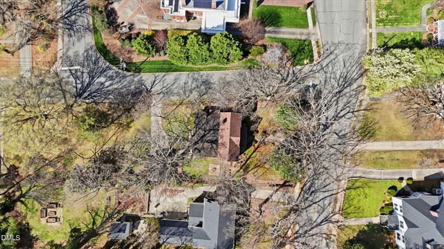 916 W Davis Street, Burlington, NC 27215