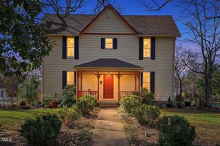 916 W Davis Street, Burlington, NC 27215