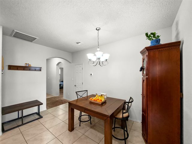 5222 Via Del Sol, Santa Fe, NM 87507