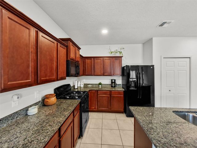 5222 Via Del Sol, Santa Fe, NM 87507