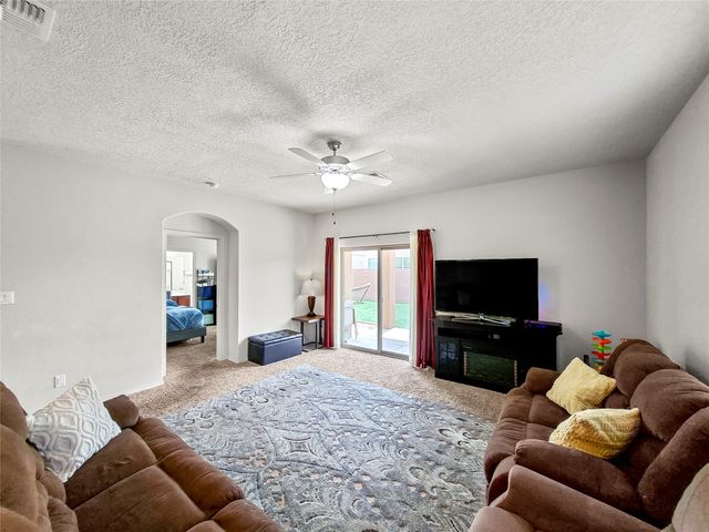5222 Via Del Sol, Santa Fe, NM 87507