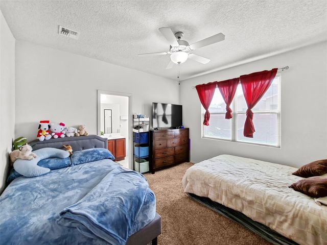 5222 Via Del Sol, Santa Fe, NM 87507