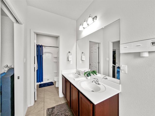 5222 Via Del Sol, Santa Fe, NM 87507