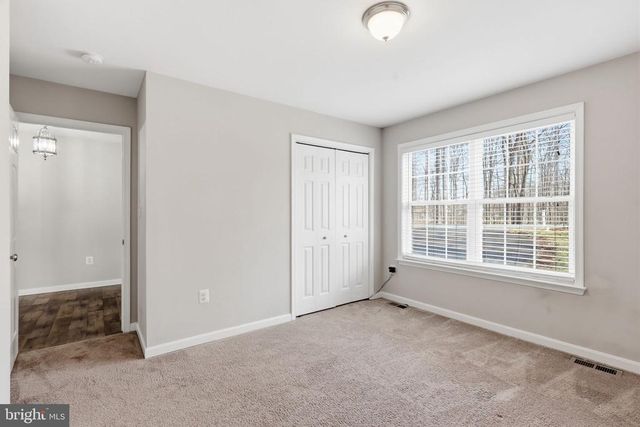 4603 LAKEVIEW PKWY, Locust Grove, VA 22508