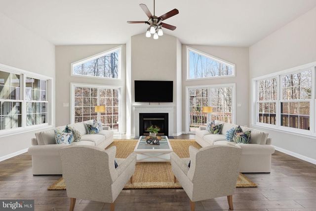 4603 LAKEVIEW PKWY, Locust Grove, VA 22508