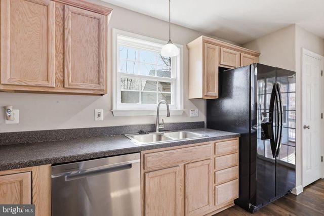 4603 LAKEVIEW PKWY, Locust Grove, VA 22508