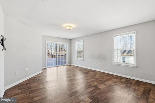 4603 LAKEVIEW PKWY, Locust Grove, VA 22508